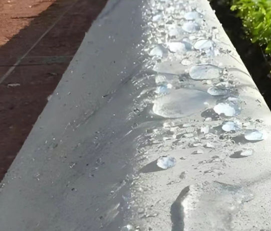 铁西硅烷浸渍涂料在混凝土保护中的应用